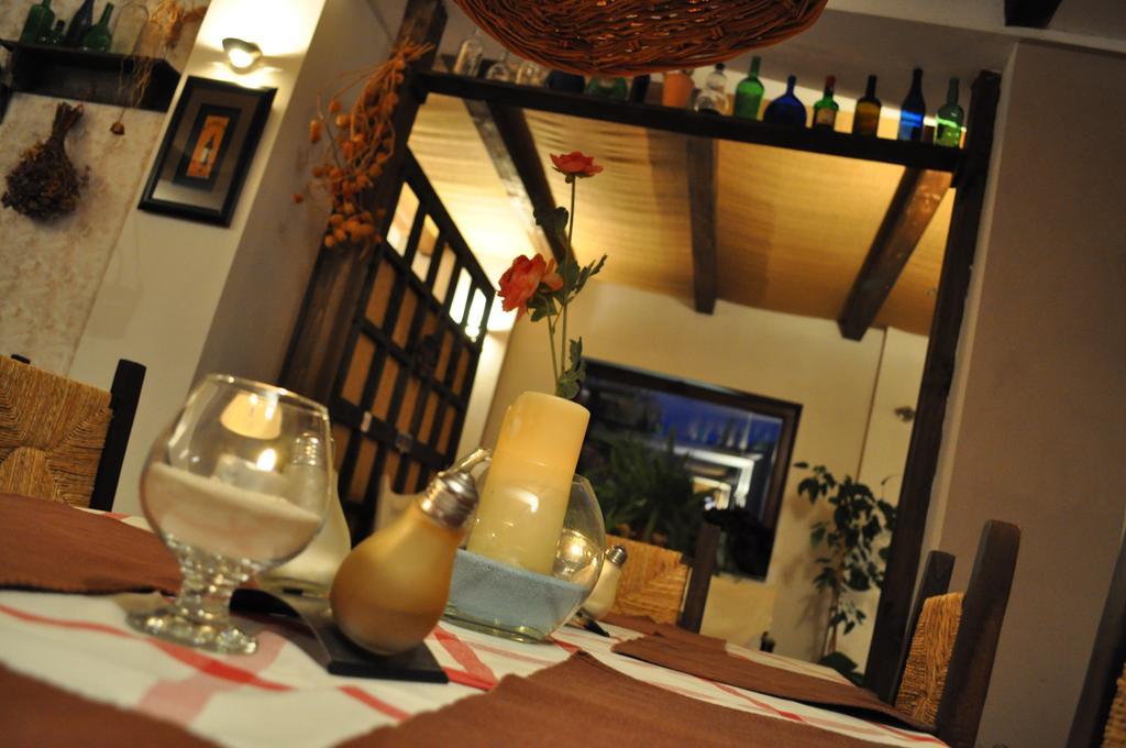 Bistro-Pension La Teleferic Sinaia Luaran gambar